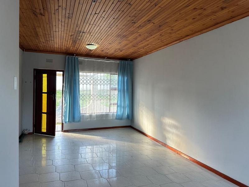 4 Bedroom Property for Sale in Southernwood Eastern Cape